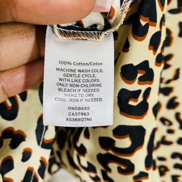 1901 Women's Size XS Animal Print Button Up Shirt - Picture 5 of 5